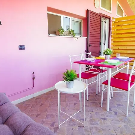 Rita - Casa Vista Mare - Punta Penna Apartment
