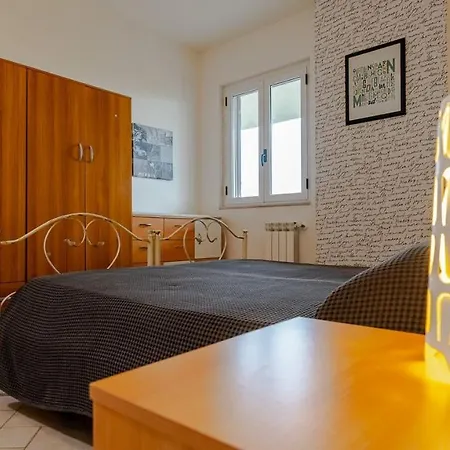 Rita - Casa Vista Mare - Punta Penna Apartment *