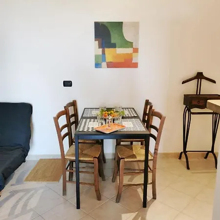 Rita - Casa Vista Mare - Punta Penna Apartment *