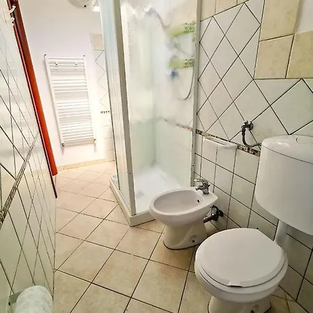 Rita - Casa Vista Mare - Punta Penna Apartment