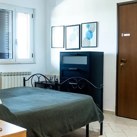 Rita - Casa Vista Mare - Punta Penna Apartment *